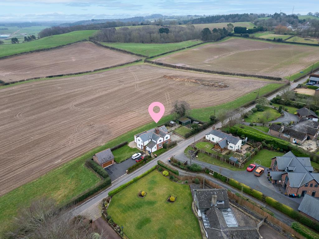 Waste Lane, Kelsall, Tarporley CW Estate Agents